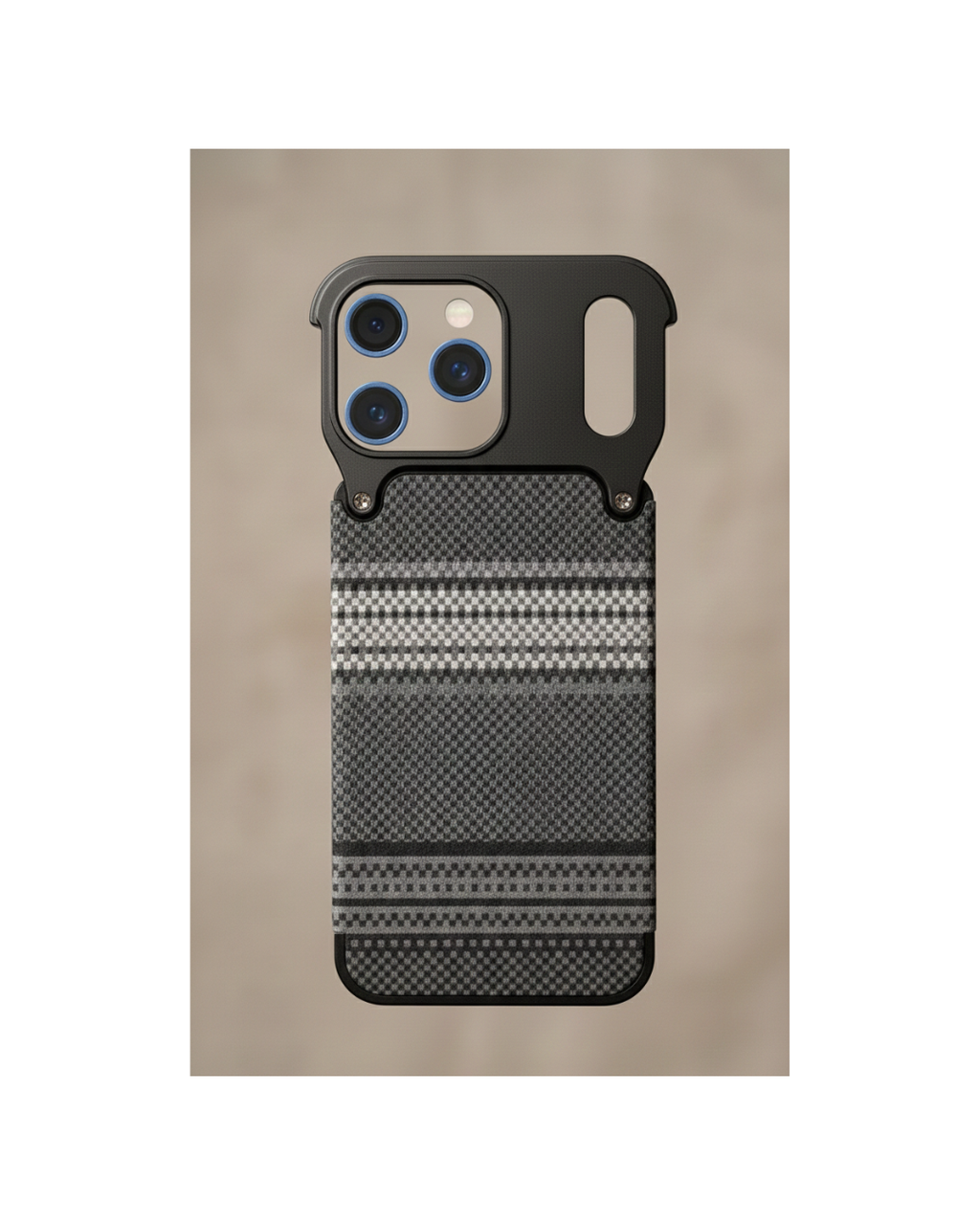 REWA Case pa kornizë për 17 Pro Max