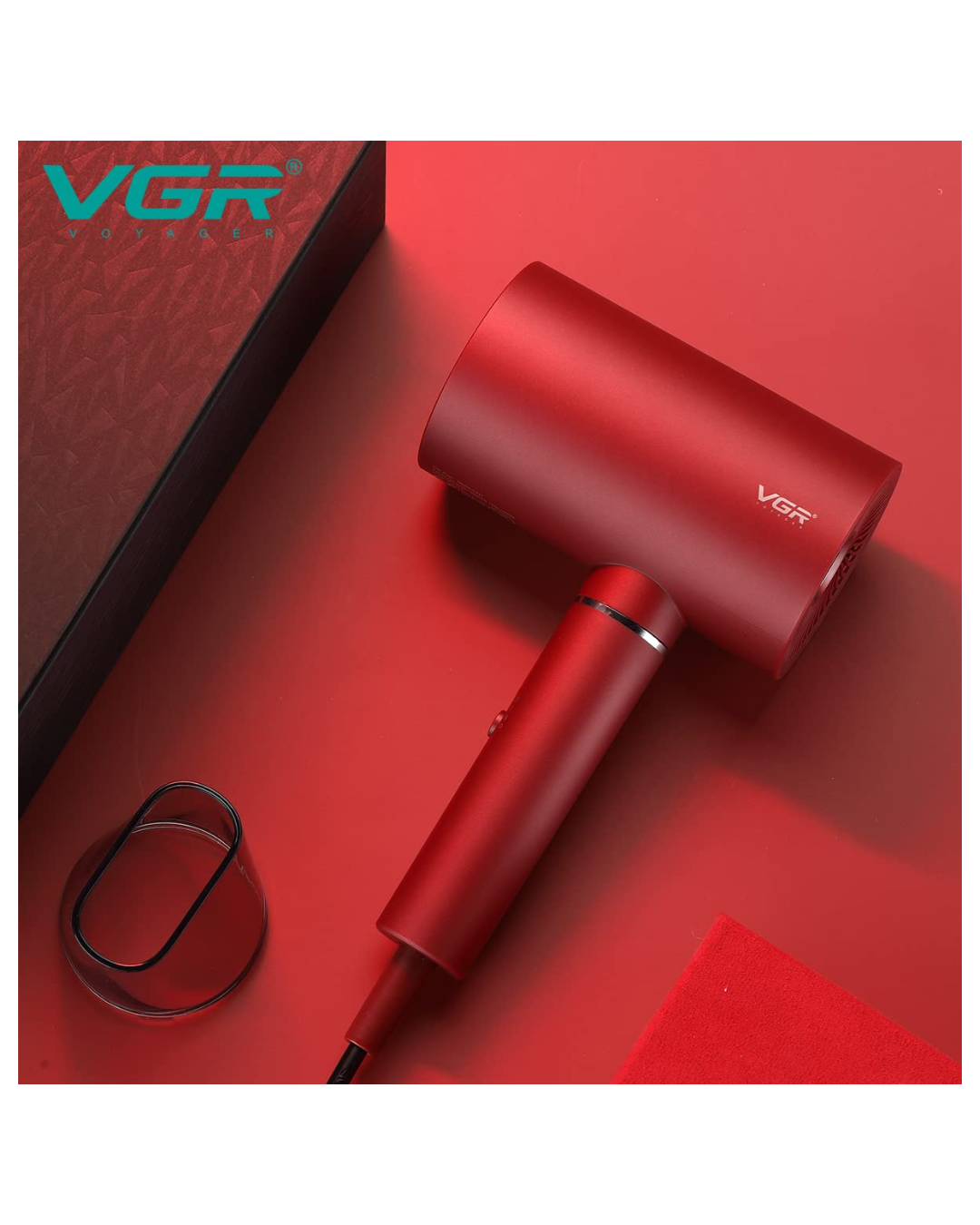 Tharëse flokësh profesionale VGR V-431 1800W me 3 cilësime nxehtësie dhe 2 cilësime shpejtësie